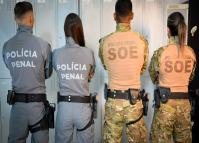 Policiais penais recebem novos uniformes